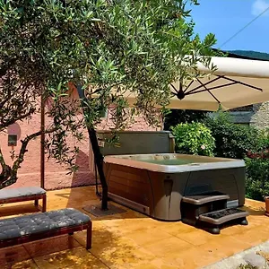 Casa vacanze La Casa Rosa Di Segusino, Sequsino